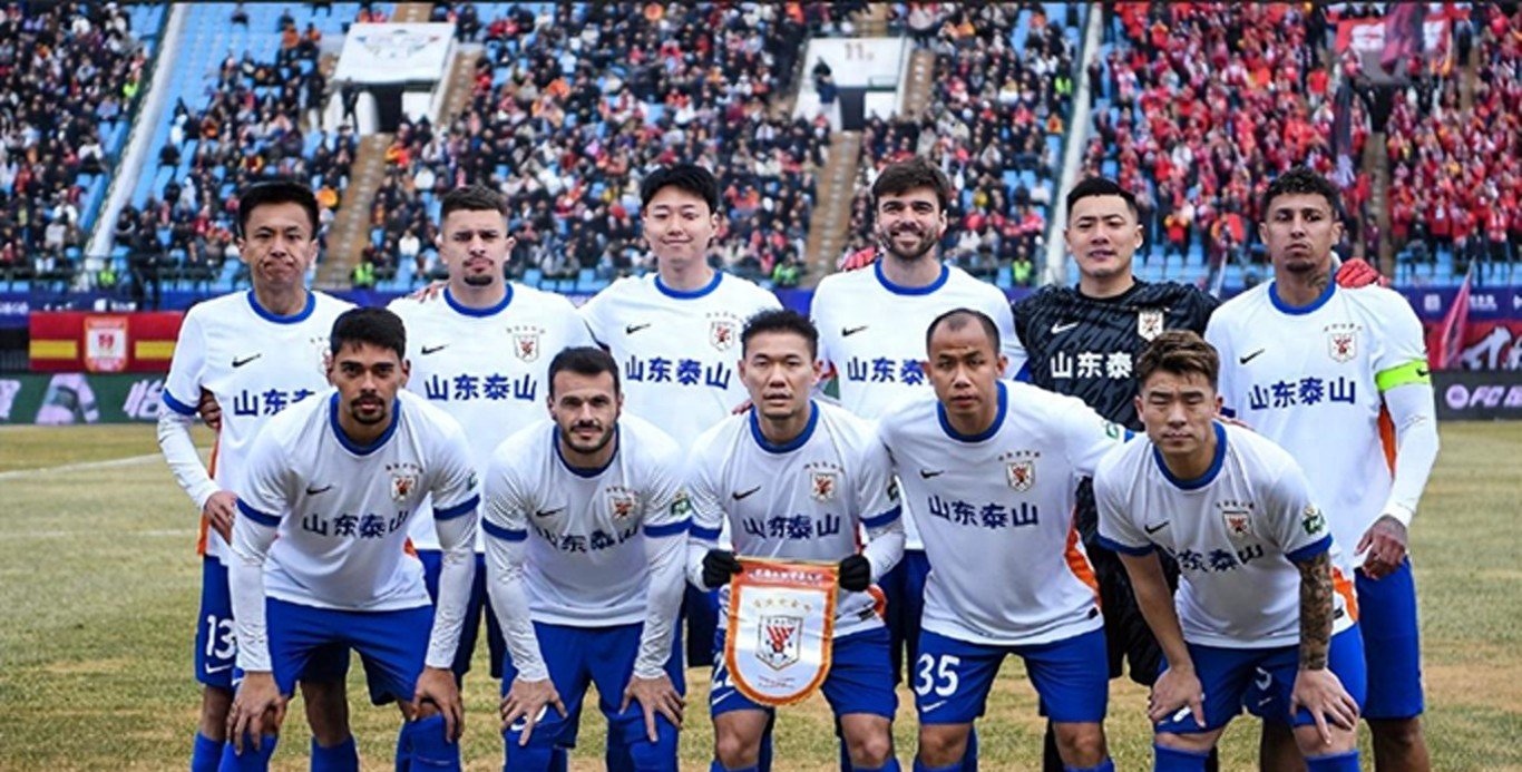 山东泰山成为本场最大亮点，中超瞬间破防，团战的简单介绍