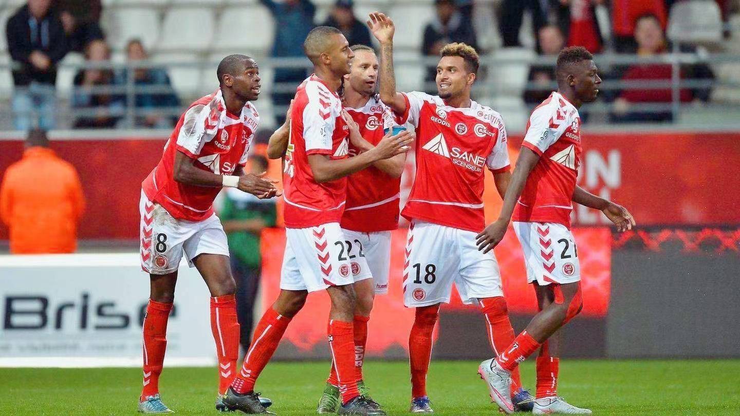 摩纳哥主场轻松击败兰斯,继续保持不败的简单介绍 摩纳哥主场轻松击败兰斯,继续保持不败的简单介绍