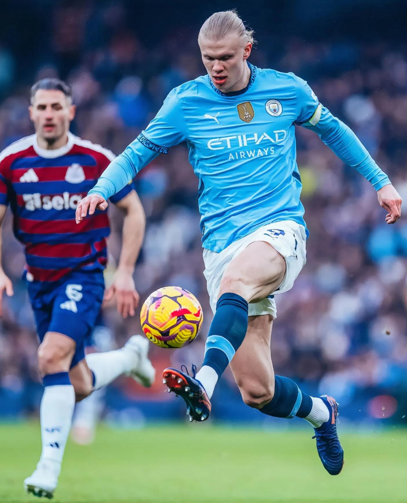 曼城踢出新潮球风冲击欧冠宝座