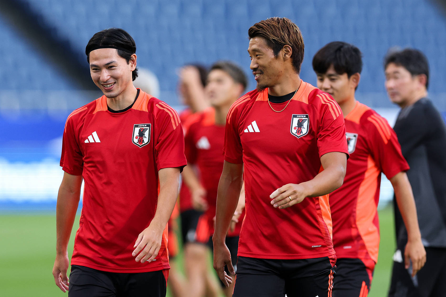 进攻犀利：中国队展现出色配合对阵日本队