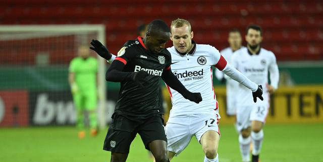 1xbet体育app下载地址-赛季中段新冠军崭露头角击败对手的简单介绍